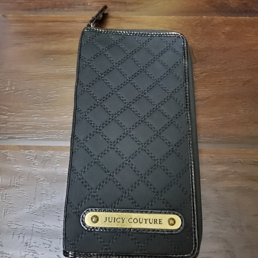 Juicy Couture large wallet